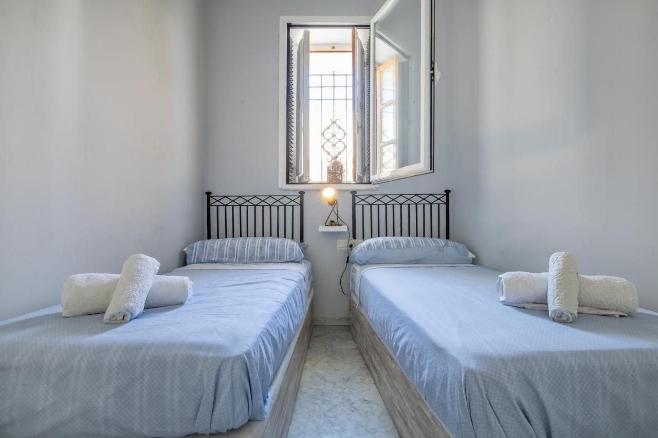 コルドバCasa La Tercia, Parking Incluido En Pleno Casco Historicoアパートメント エクステリア 写真